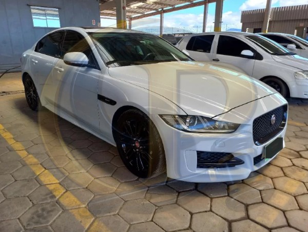 Jaguar XE R-SPORT SI4 2015 2016 Gasolina